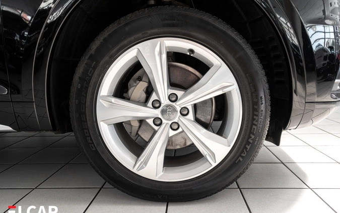 Audi Q5 cena 137500 przebieg: 39000, rok produkcji 2018 z Wrocław małe 211